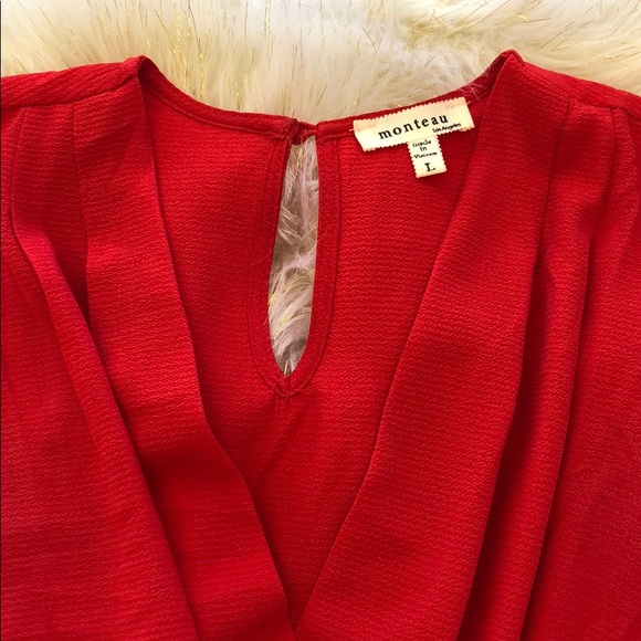 Red Sleeveless Dress with Cinched Waist and Bow - Picture 3 of 4